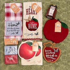 Dolly Parton AppleThemed Kitchen Set Towel Decor Candle Sponges Trivet Potholder